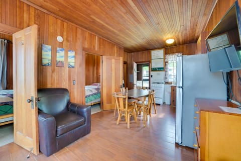 Sandy Beach & Sunset Views: Cedarville Cabin 3! House in Michigan