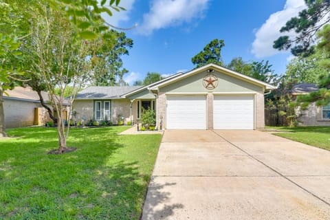 30 Miles to NRG Stadium - Family Home in Houston! House in Houston