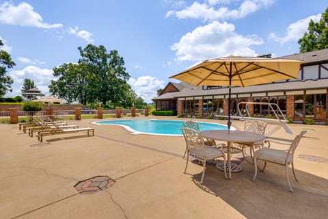 Gated 35-Acre De Soto Estate: Pool, Lake & Patio! House in Ozark Mountains