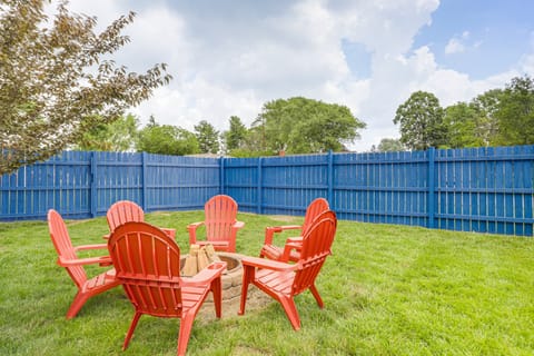 Dayton Family Home w/ Game Room: Walk to City Park House in Kettering