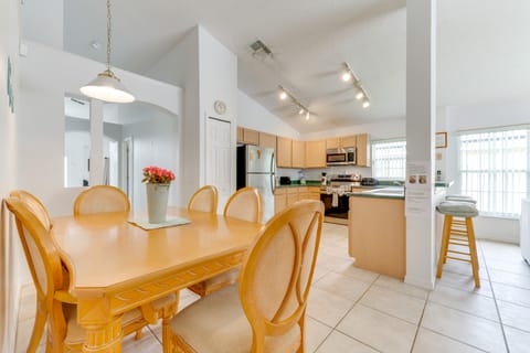 4 Mi to Disney: Home w/ Pool Table, Outdoor Oasis! House in Four Corners