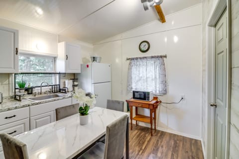 Ozark Escapes Cabin! Serene Forest & Mtn Setting Apartment in Buffalo River