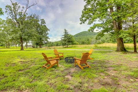 3,000 Sq Ft + Game Room: Ozarks Serenity Cabin! House in Buffalo River