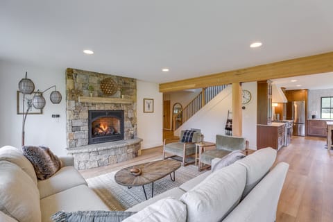 Cabin on 28 Acres: Hike & Fish in Flathead Valley! House in Idaho