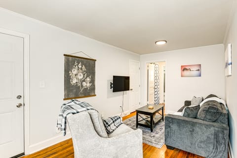 7 Mi to Dtwn: Apt w/ Spacious Yard in Nashville House in East Nashville