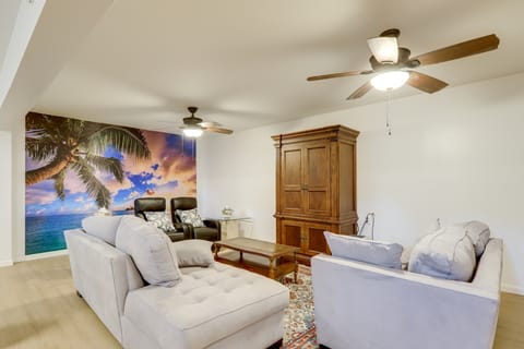 5 Mi to Trilith Studios: Apt w/ Furnished Pergola Apartment in Fayetteville