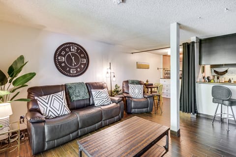 Walk to Virginia Lake: Reno Condo w/ Balcony! Apartment in Reno