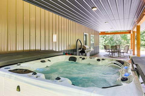 Relax, Reconnect & Explore: Modern Idaho House! House in Idaho