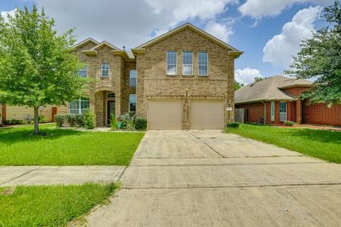 Group-Ready Getaway in North Houston! House in Houston