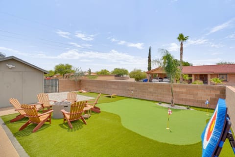 6 Mi to Dtwn: Tucson Gem w/ Outdoor Oasis! House in Tucson