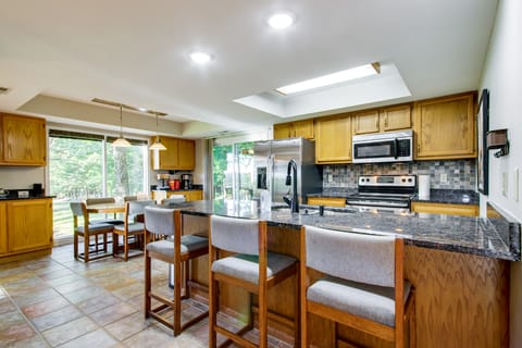 Walk to Pomme de Terre Lake: Pet-Friendly Escape House in Pomme de Terre Lake