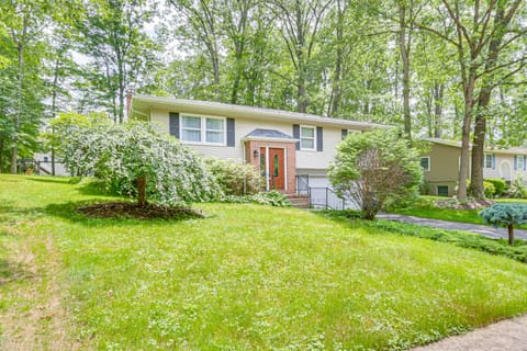 4 Mi to Penn State: Suburban Happy Valley Home House in Allegheny River