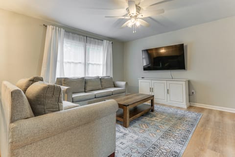 4 Mi to Penn State: Suburban Happy Valley Home House in Allegheny River