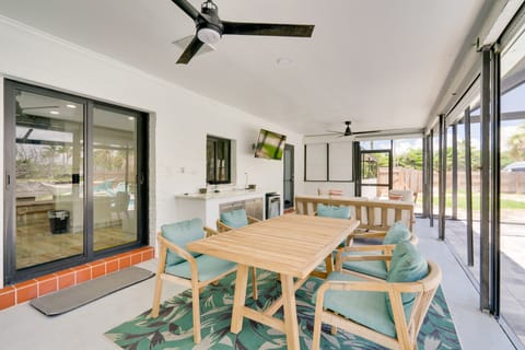 7 Mi Fort Myers Beach: Luxe 'Mai Tai Villa' House in Iona