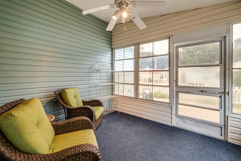 Pet Friendly! Relaxing Retreat in The Villages House in The Villages