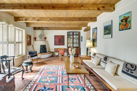 Gorgeous Adobe Home: Classic Santa Fe Style in ABQ House in Albuquerque