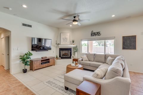 1 Mi to Golf Course: Yuma Oasis w/ Furnished Patio House in Fortuna Foothills