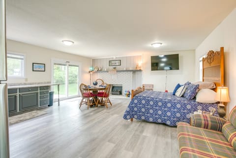 Boat Dock: Couple's Grand Lake Getaway! Apartment in Ohio