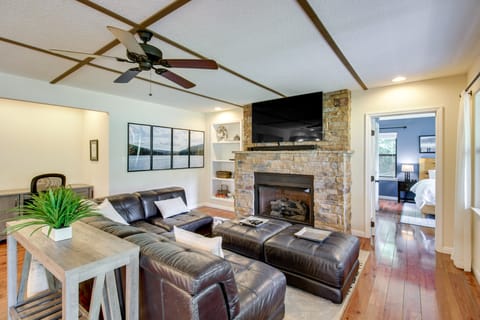 Dock & Hot Tub: Tennessee River Cabin Getaway House in Tennessee