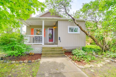 Steps to Lake Huron: Retreat w/ Yard in St Ignace House in Saint Ignace