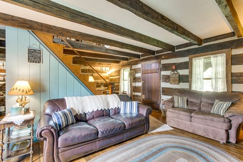 3 Mi to River: 11-Acre Retreat in Rural Stockport House in Ohio