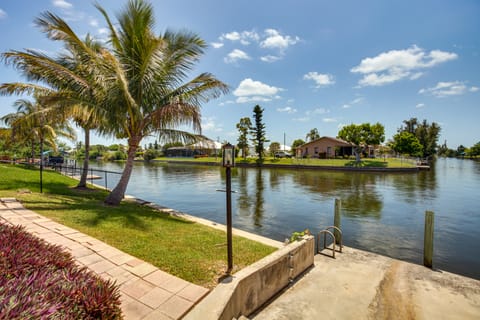 Dock & Outdoor Oasis: Waterfront Cape Coral Home House in Cape Coral