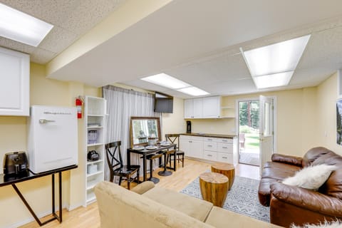 5 Mi to State Park: Studio, Walk to Happy's Inn! Apartment in Idaho