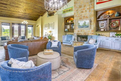 Lazy River Retreat in Cypress w/ Backyard Oasis! House in Cypress