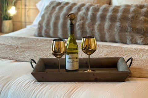 1 Mi to Douglas Lake: Blissful Escape w/ Hot Tub! House in Douglas Lake