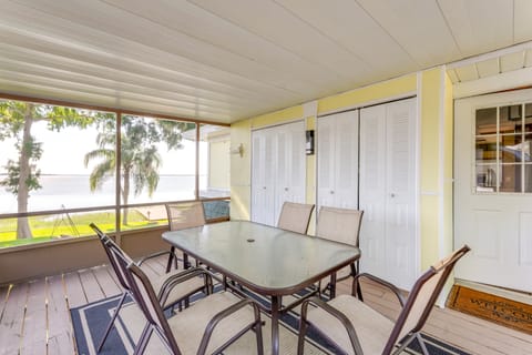 Dora Canal Views & Shared Dock: Apt in Tavares! Apartment in Tavares