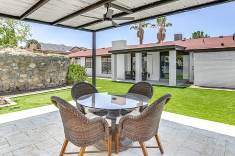 El Paso Oasis Near Franklin Mountains State Park House in El Paso