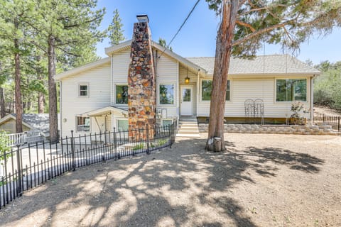 Trail Access & Snow Hill On-Site: Big Bear Gem House in Big Bear