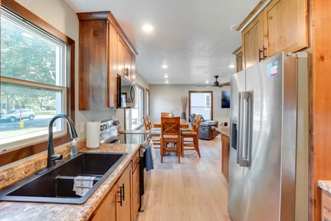 Sioux Falls Home Near Downtown: 2 Living Areas! House in Sioux Falls