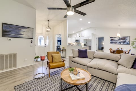 Bike, Golf, Swim: Modern Bella Vista Home w/ Deck! House in Bella Vista