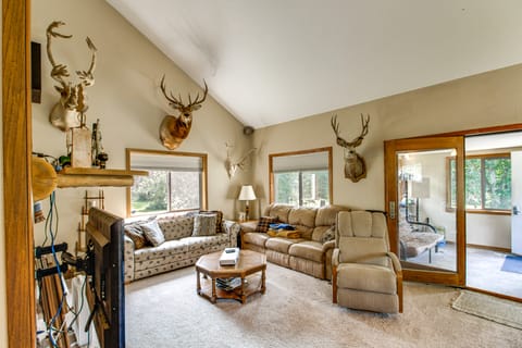 'Pine Haven' Family Escape in Menahga: Fish & Hunt House in Minnesota