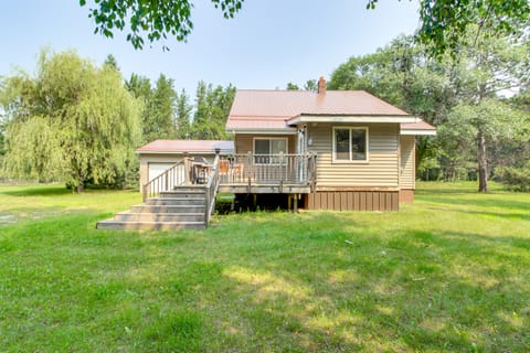 'Pine Haven' Family Escape in Menahga: Fish & Hunt House in Minnesota