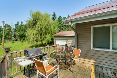 'Pine Haven' Family Escape in Menahga: Fish & Hunt House in Minnesota