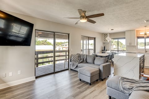 Outdoor Oasis w/ Boat Slip & Spa in St Augustine! House in Butler Beach