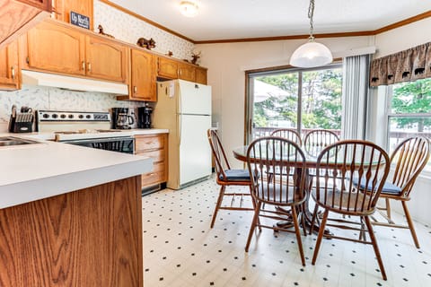 Solberg Lake House: Dock, Deck + Stunning Views! House in Wisconsin