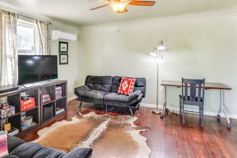 3 Mi to Old Town, Fenced Yard: ABQ Abode! House in Albuquerque