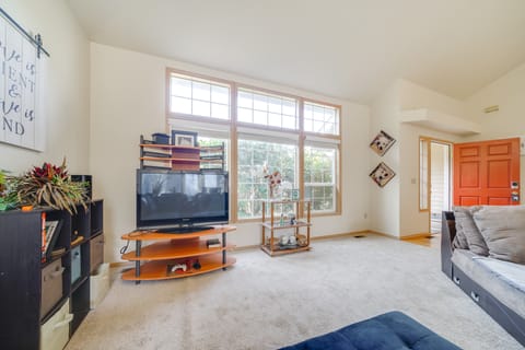 Walk to Hiking Trails: Renton Home w/ Fenced Yard! House in Cascade-Fairwood