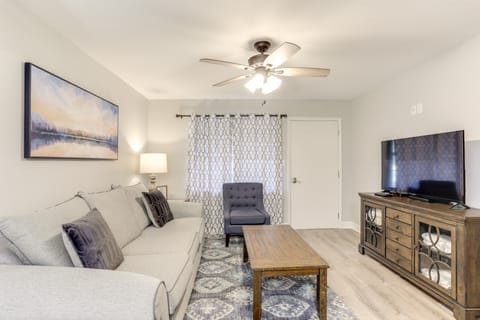 Private Boat Slip: Boater's Haven in Greers Ferry! House in Greers Ferry Lake