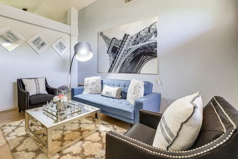 Spacious Family Home w/ Yard Near Arizona Mills! House in Tempe