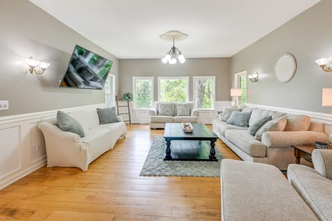 5-Story Group Getaway w/ Game Room in Franklin! House in Tennessee