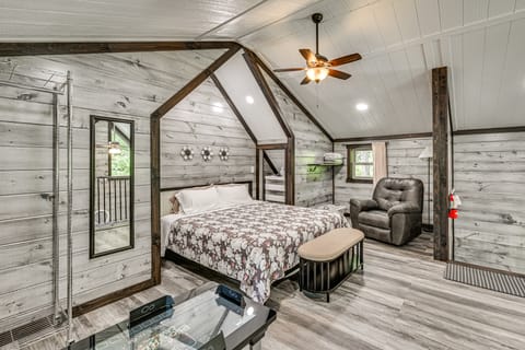 Ohio Amish Country Getaway: Fish, Hike, Boat! House in Ohio