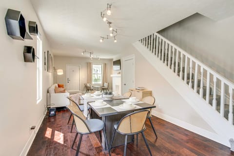6 Mi to Ohio State: Walkable Home in S Columbus! House in Ohio