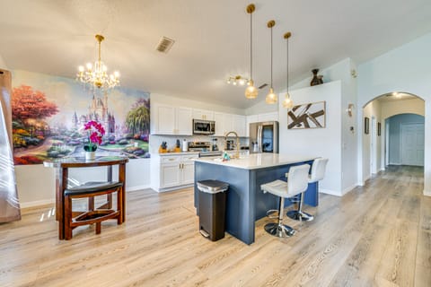 10 Mi to Disney: Family Retreat w/ Game Room! House in Four Corners