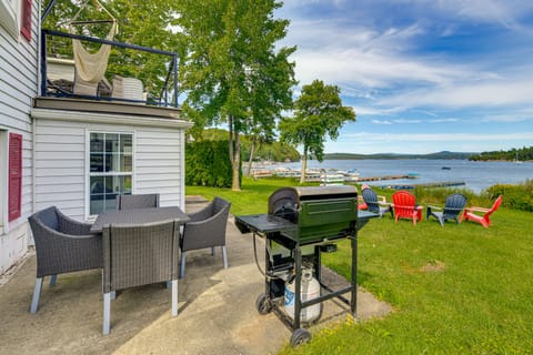 Swim, Boat & Explore! Lake Champlain Retreat! House in Malletts Bay