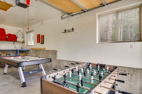 Hot Tub + Game Room: Fairplay Cabin Near Hiking House in Park County