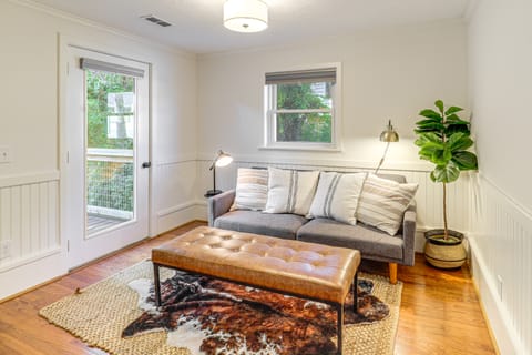 Walk to Shops, Eats & Trails: Blowing Rock Escape! Apartment in Blowing Rock